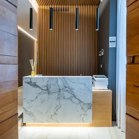 Concept Terrace 3* Rom